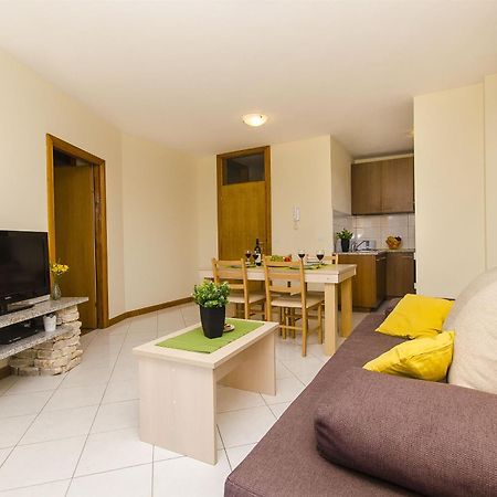 Apartments Glavan プリヴラカ エクステリア 写真
